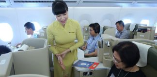 Dịch vụ ăn uống hạng thương gia của vietnam Airlines