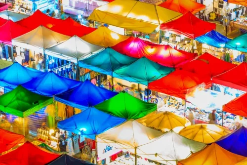 Chợ Chatuchak là địa điểm săn ảnh vô cùng quen thuộc