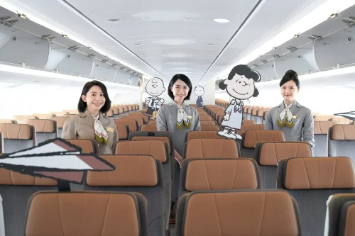 STARLUX Airlines tặng thêm 1 kiện hành lý ký gửi đi Mỹ