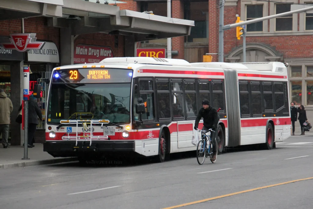 Cách di chuyển ở Toronto