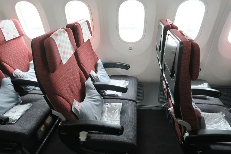 Hạng ghế và vị trí ngồi trên chuyến bay Japan Airlines