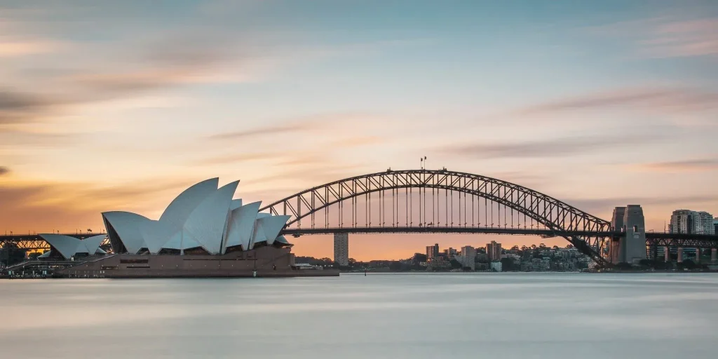 Ngắm bình minh hoặc hoàng hôn từ Mrs Macquarie's Point