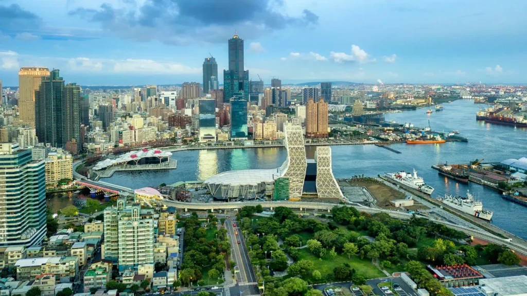 Đặt vé máy bay đến Cao Hùng - Một số lưu ý khi đi du lịch