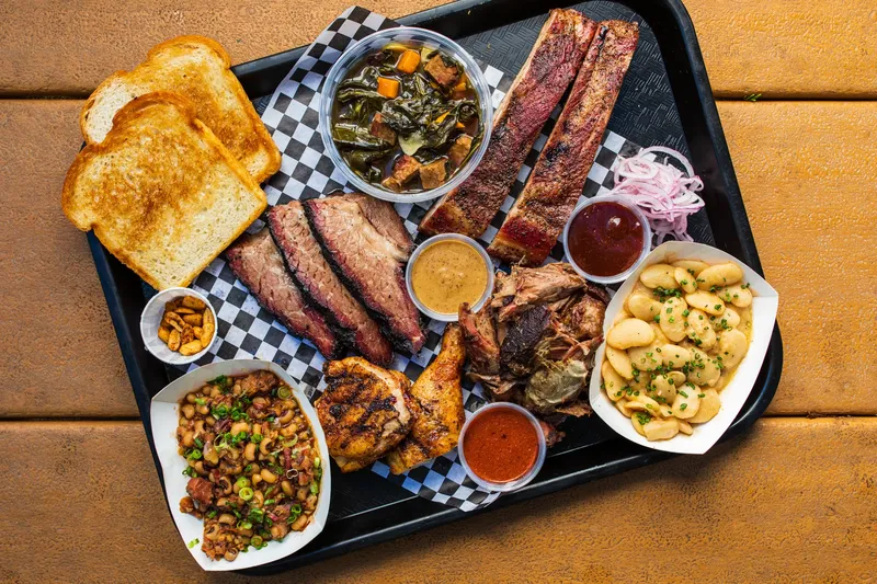 Đừng bỏ qua BBQ ở Austin