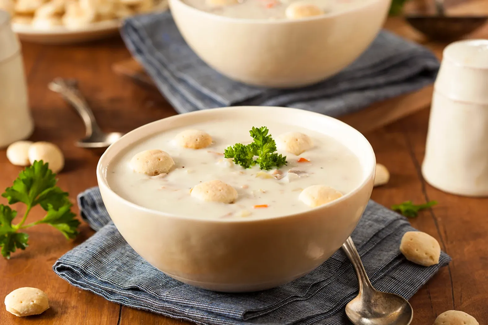 Hãy thử món súp nghêu clam chowder trứ danh